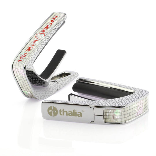 The Wall of Pearl | Deluxe Capo
