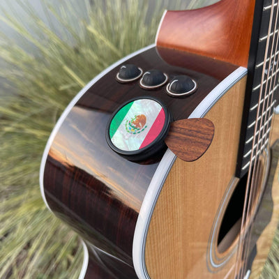 Thalia Pick Puck Mexican Flag | Pick Puck 2.0